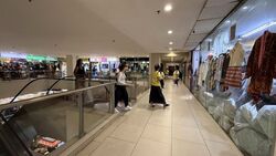 Lucky Plaza (D9), Shop House #628803651